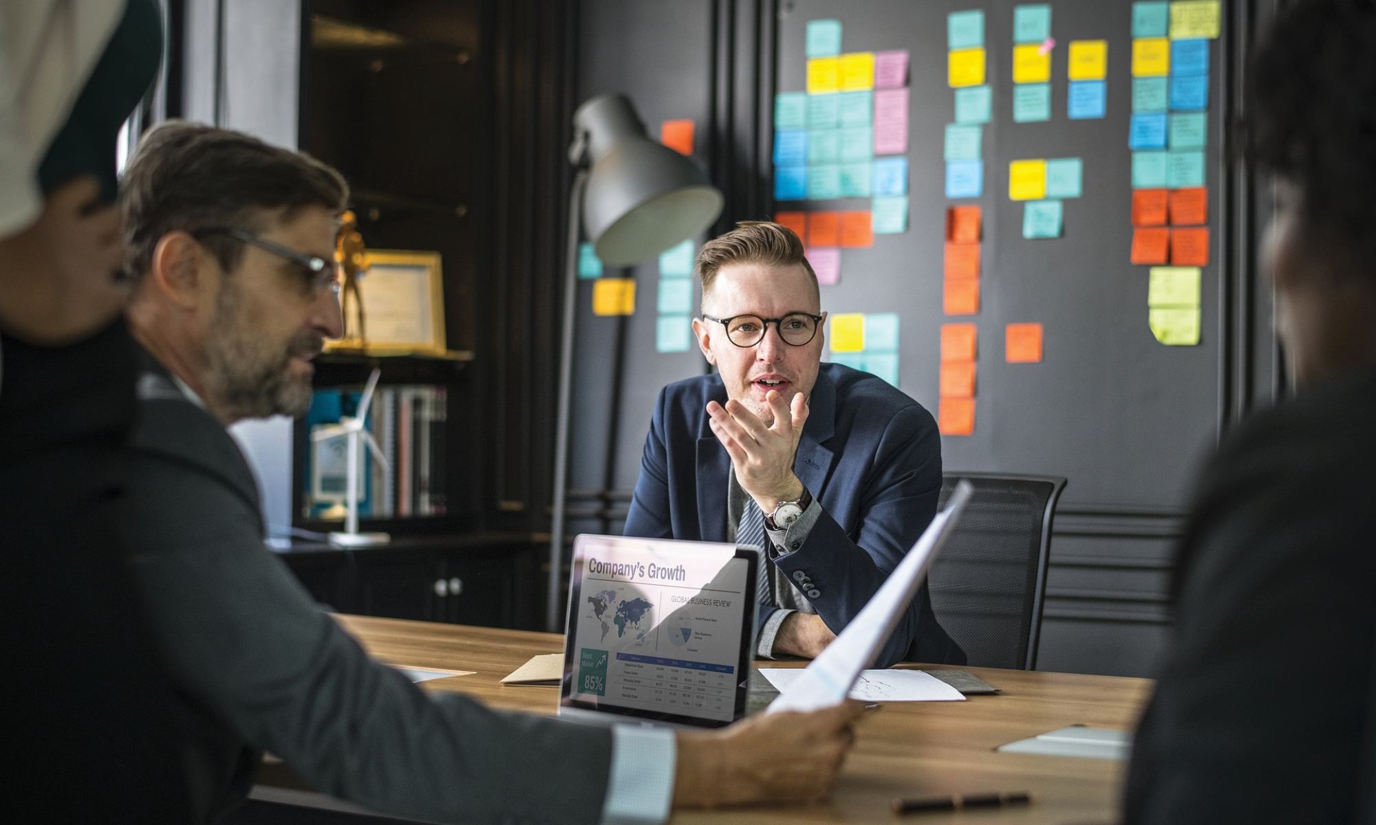 briteskies-b2b-commerce-leader